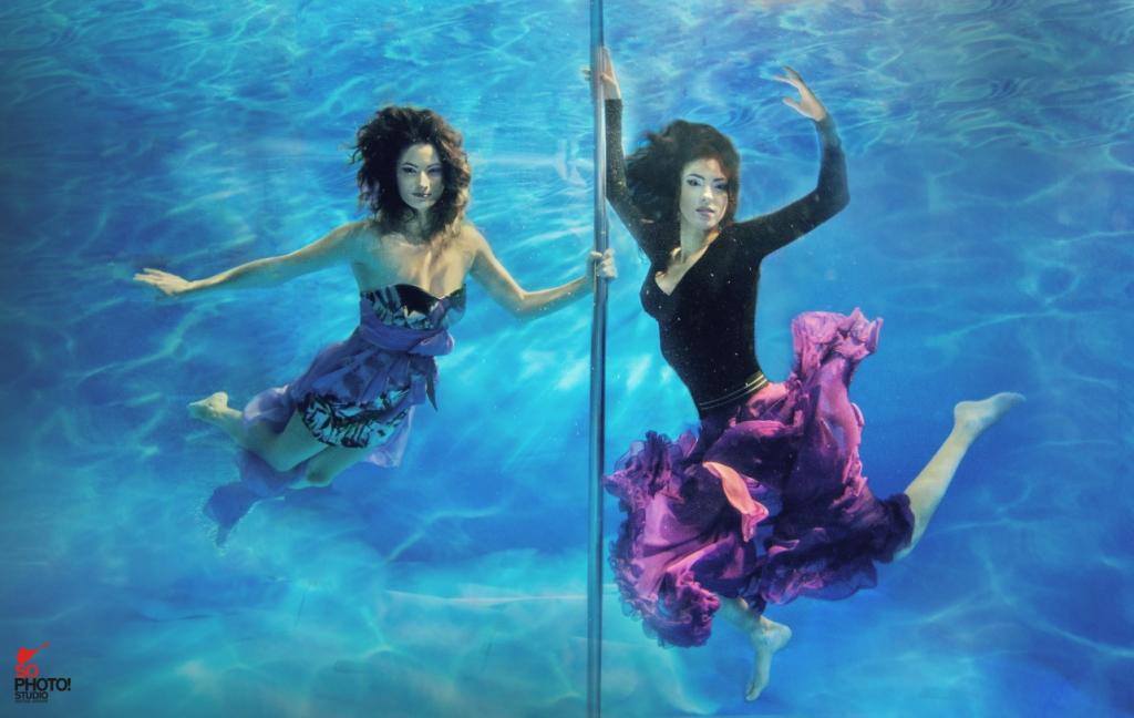 красивые женщины под водой SO Photo !